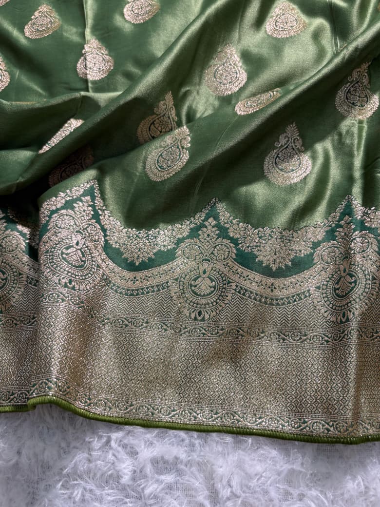Sage Green Scallop Boota Pattern Mashru Silk Saree