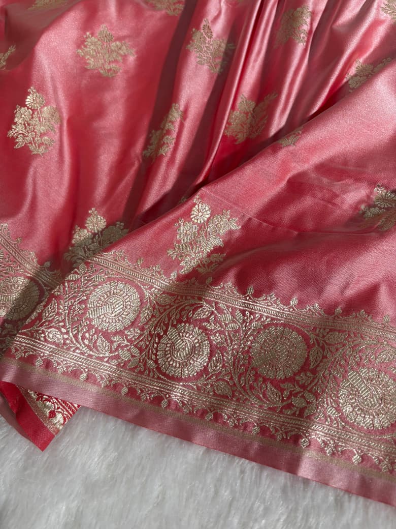 Rose Pink Banarasi Floral Pattern Mashru Silk Saree