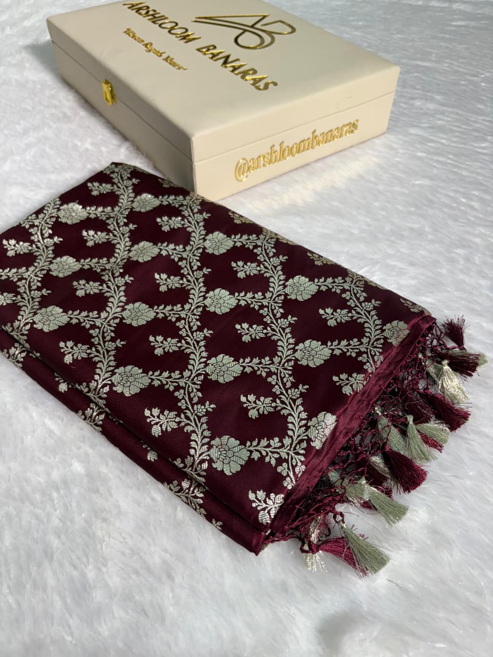 Wine Floral Jaal Pattern Mashru Silk Saree