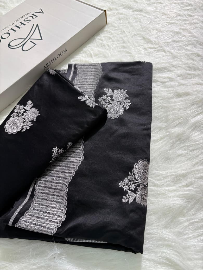 Black Floral Boota Scallop Mashru Silk Saree
