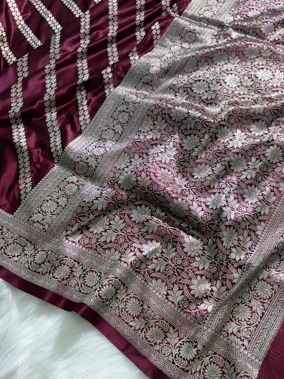 Wine Shade Cross Pattern Mashru Silk Saree