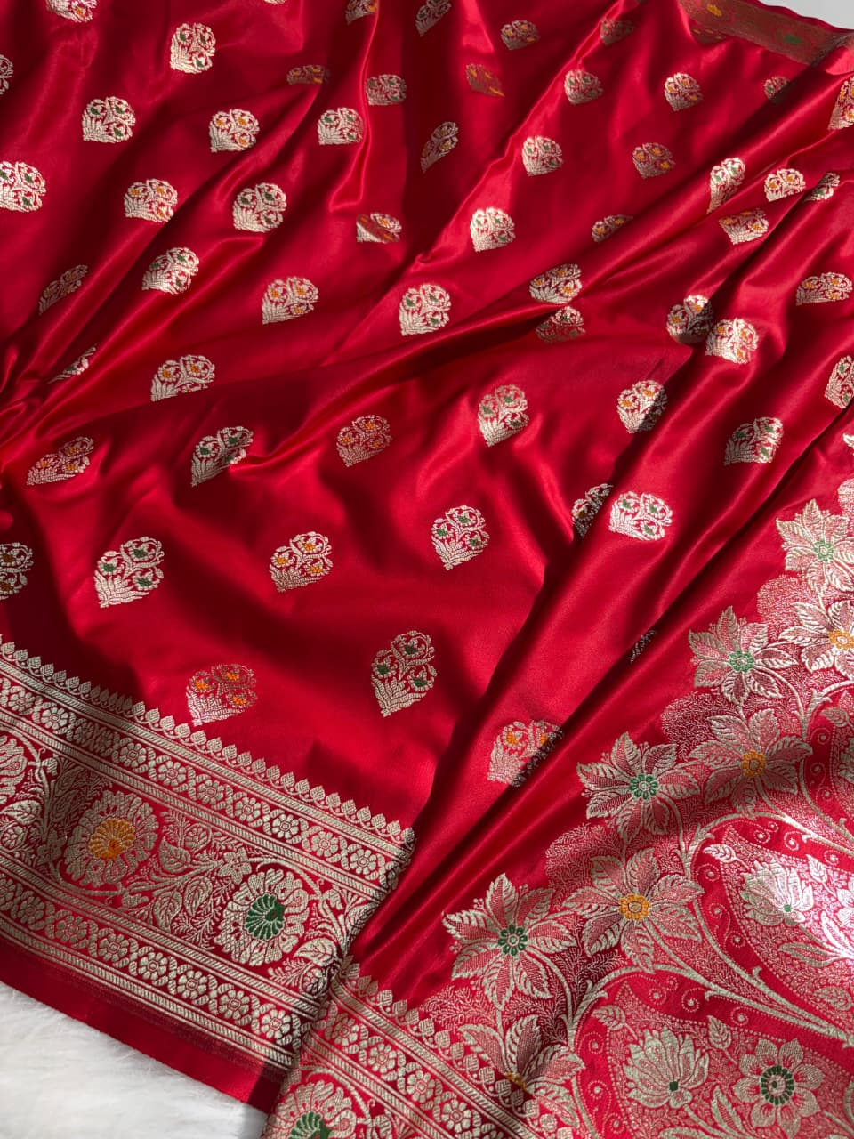 Minakari Boota Pattern Red Shade Mashru Silk Saree