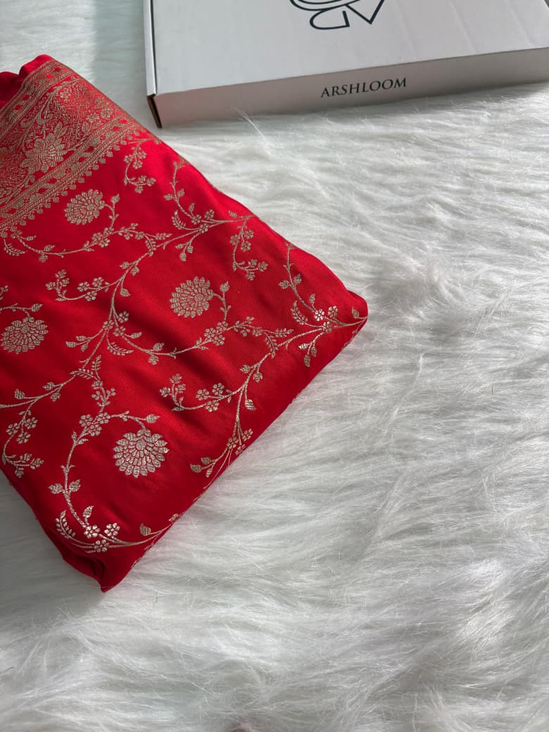 Red Floral Jaal Pattern Satin Silk Banarasi Saree