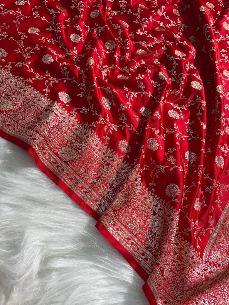 Red Floral Jaal Pattern Satin Silk Banarasi Saree