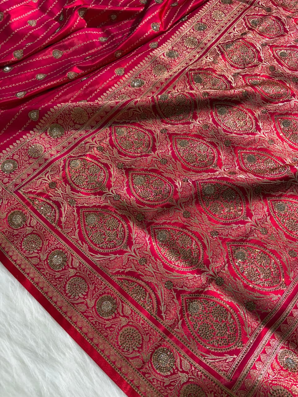 Rani Pink Shade Strip Boota with Swavroski Work