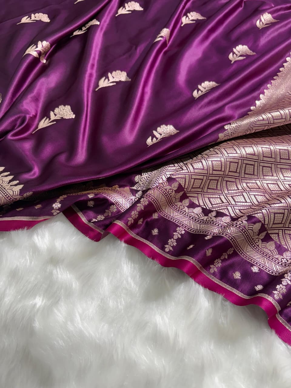 Premium Wine Banarasi Floral Motifs Katan Silk Saree SKM17