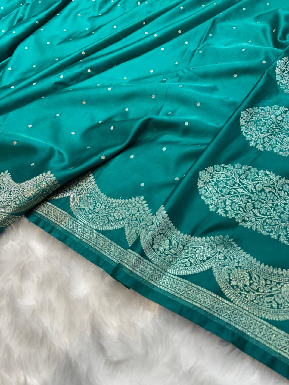 Banarasi Scallop Mashru Silk Dot Booti in Emerald Teal Shades