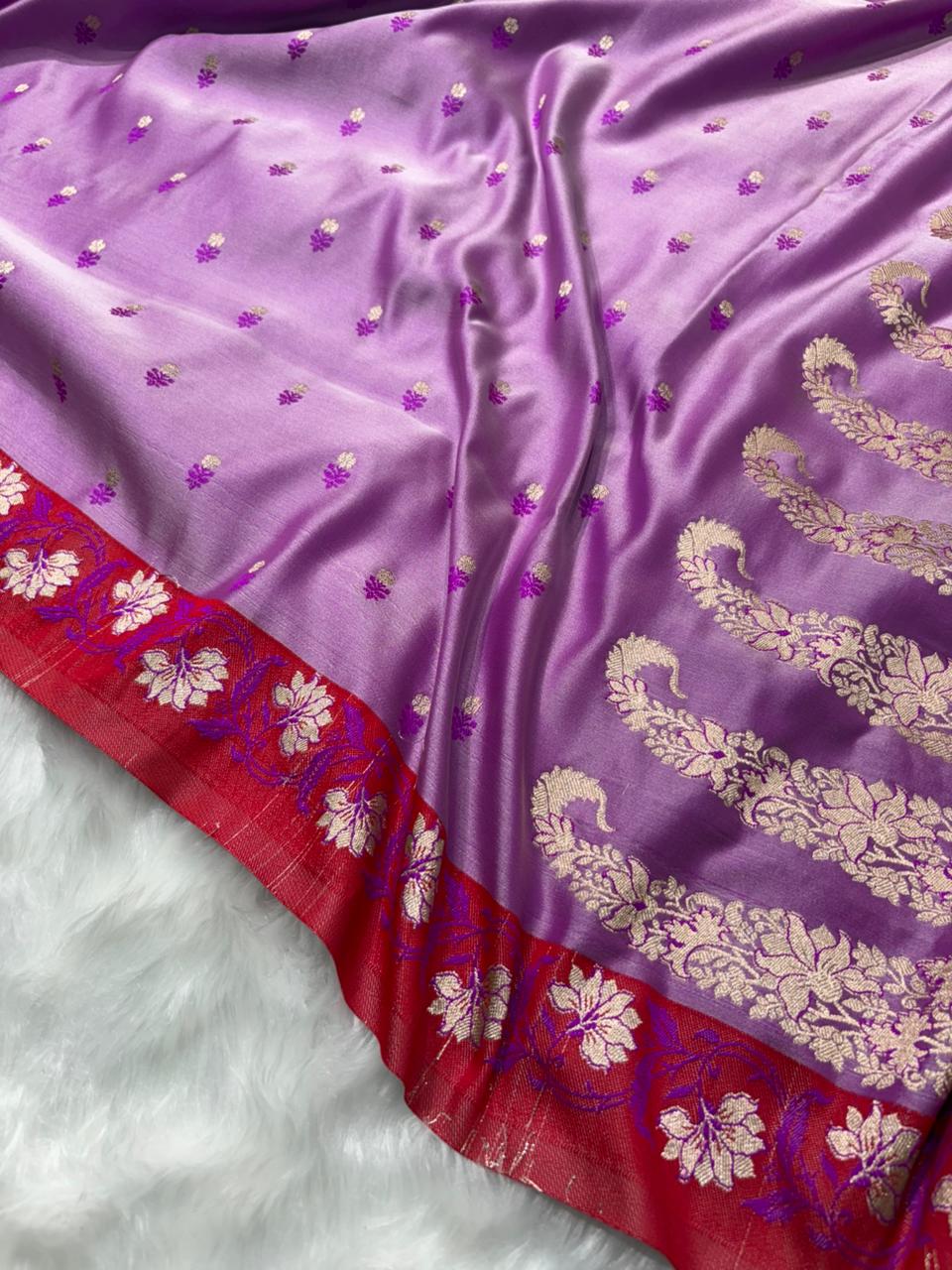 Contrast Lavender With Red Floral Boota With Floral Border Mashru Silk Saree