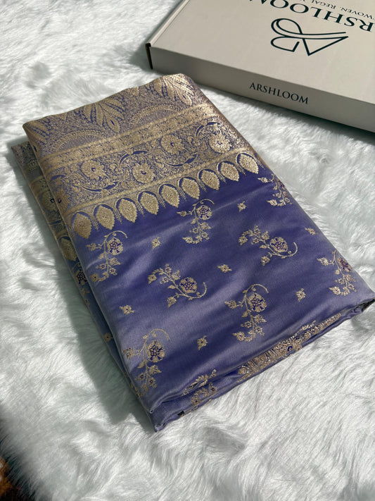 Dusty Lavender Unique Floral Pattern Mashru Silk Saree