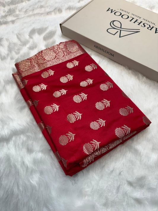 Red Shades Floral Boota Pattern Mashru Silk Saree