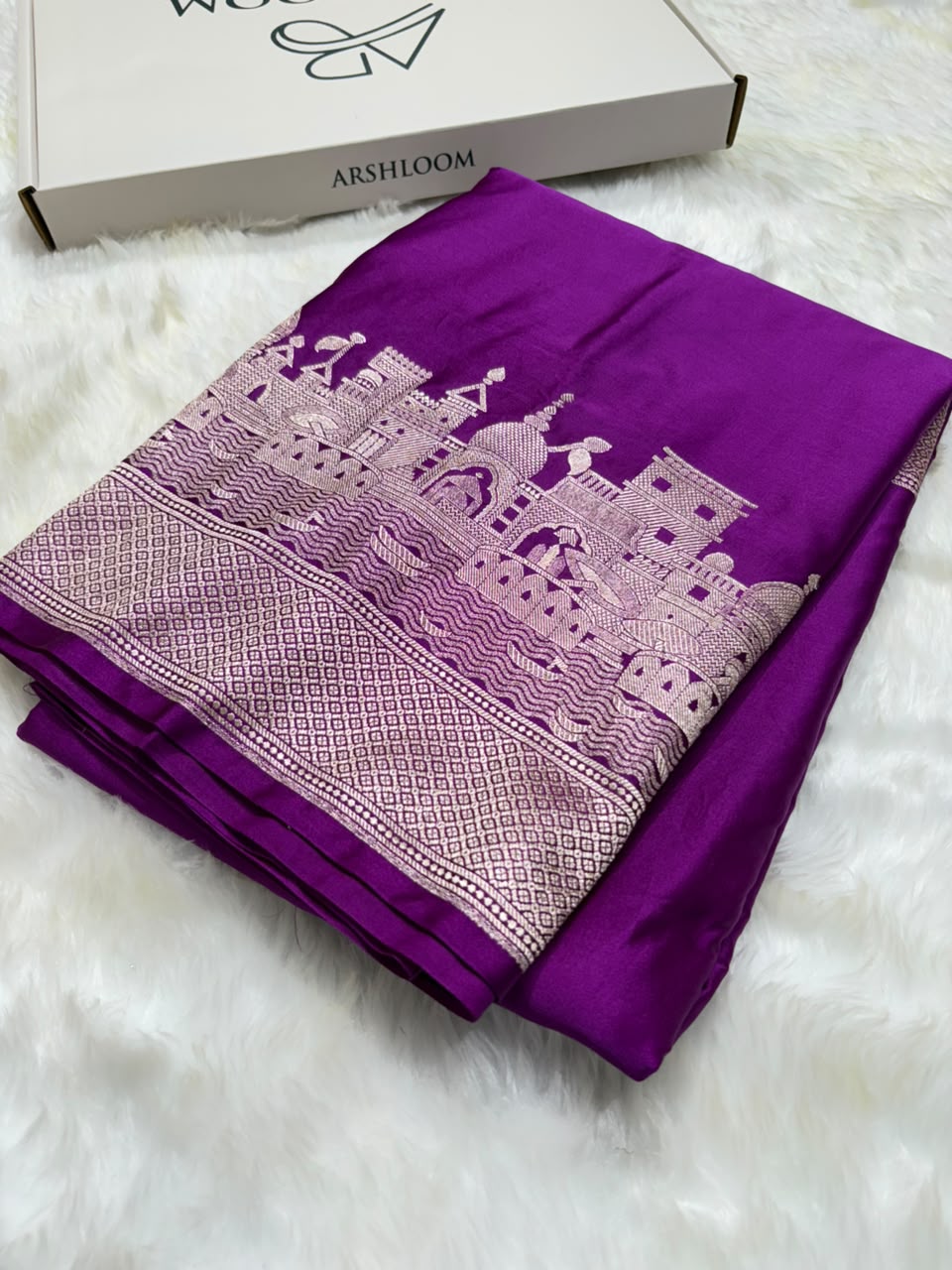 Banarasi Ghat Pattern Mashru Silk Saree In Purple Shades