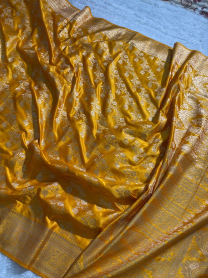Mustard Mehandi Banarasi Cross Pattern Mashru Silk Saree