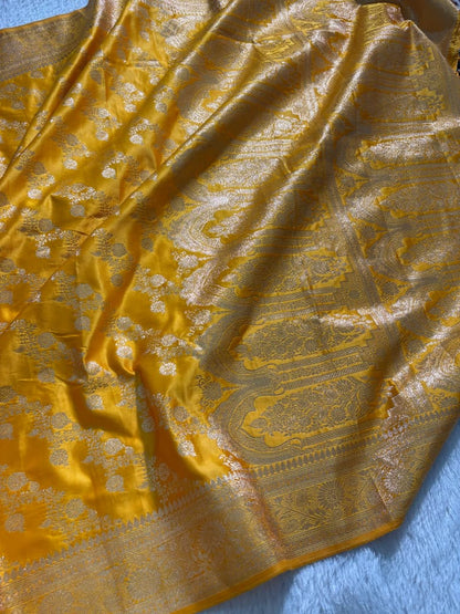 Mustard Mehandi Banarasi Cross Pattern Mashru Silk Saree