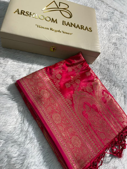 Lite Red Cross Pattern Mashru Silk Saree