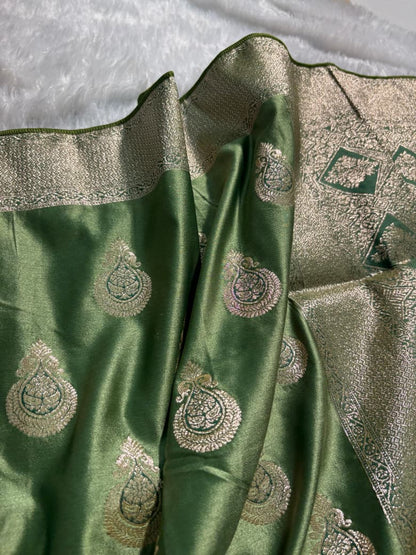 Sage Green Scallop Boota Pattern Mashru Silk Saree