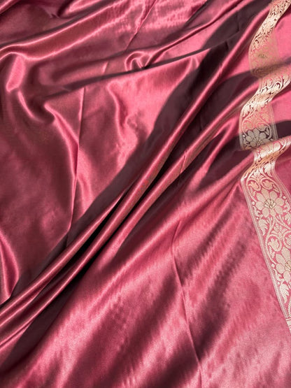 Deep Maroon Shade Paisley Motif Mashru Silk Saree