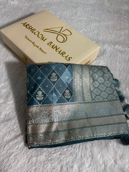 Teal Blue Checkered Floral Pattern Mashru Silk Saree