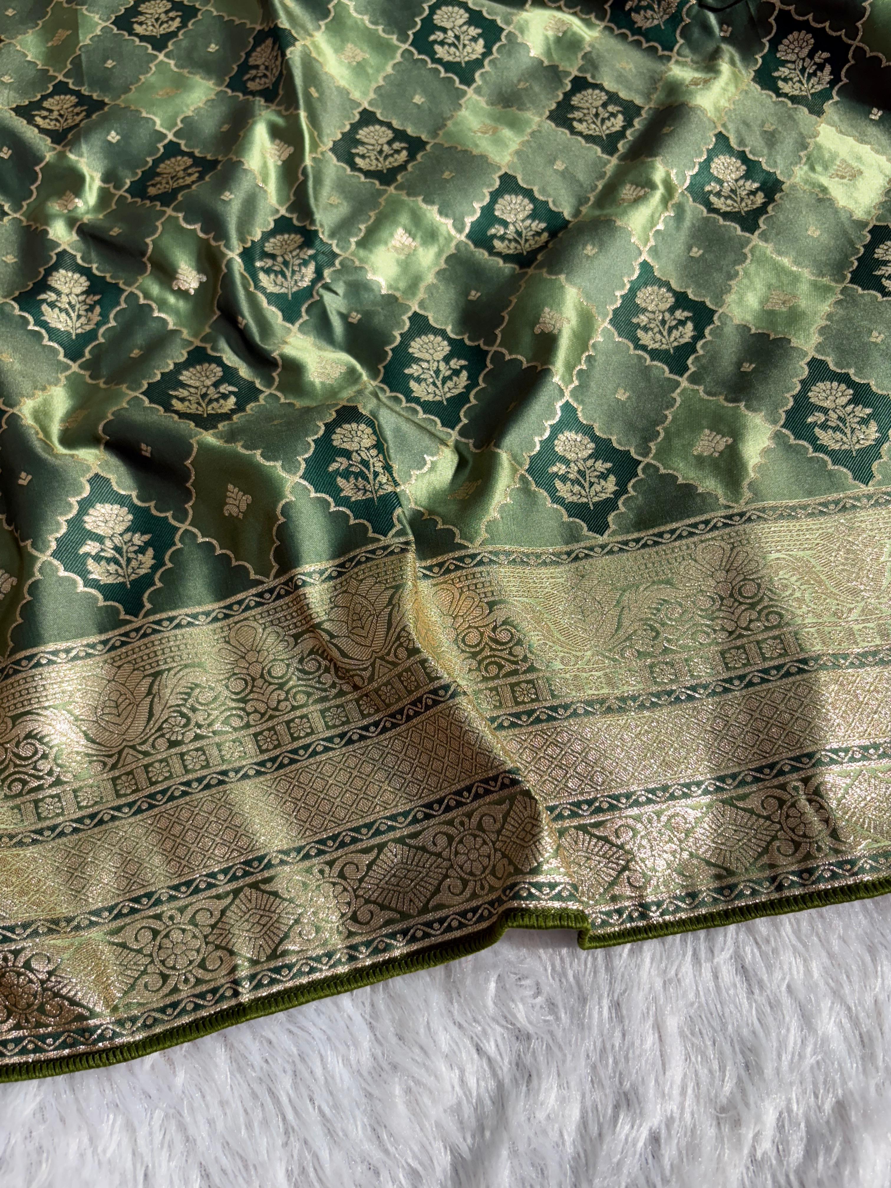Leaf  Green Checkered Floral Mashru Silk Saree