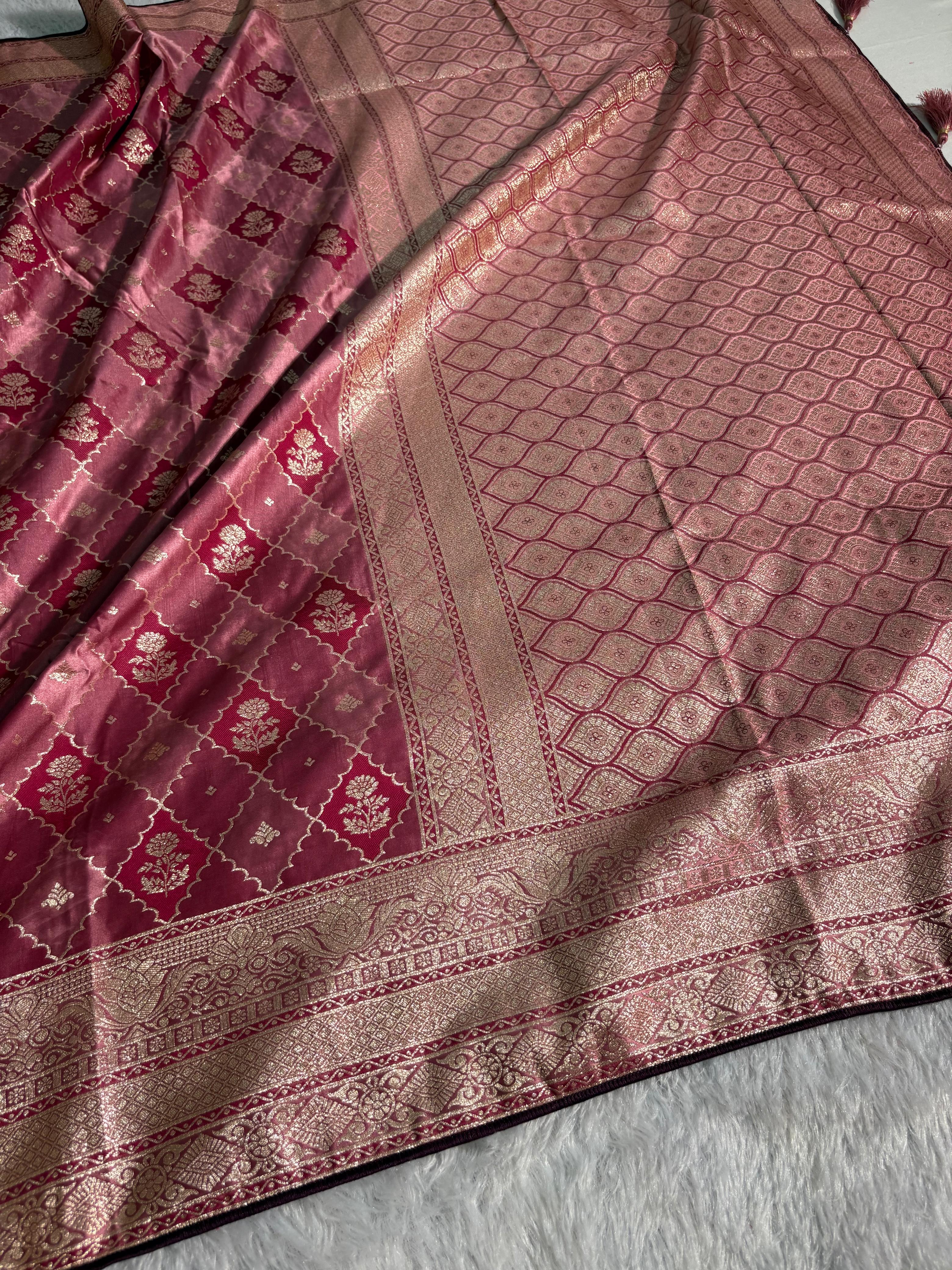 Mauve Pink Checkered Floral Mashru Silk Saree