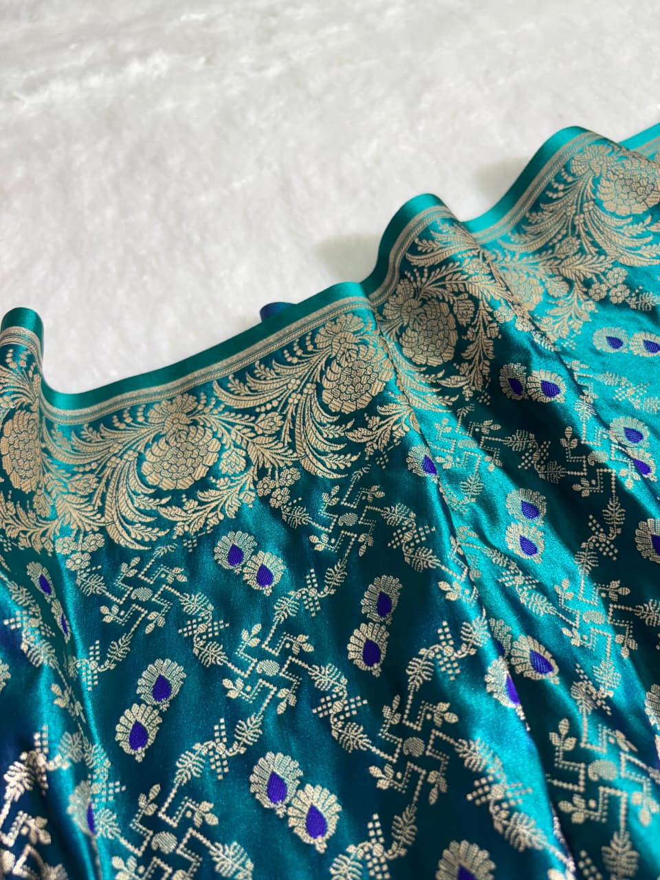 Minakari Banarasi Mashru Silk Saree in peacock green shade