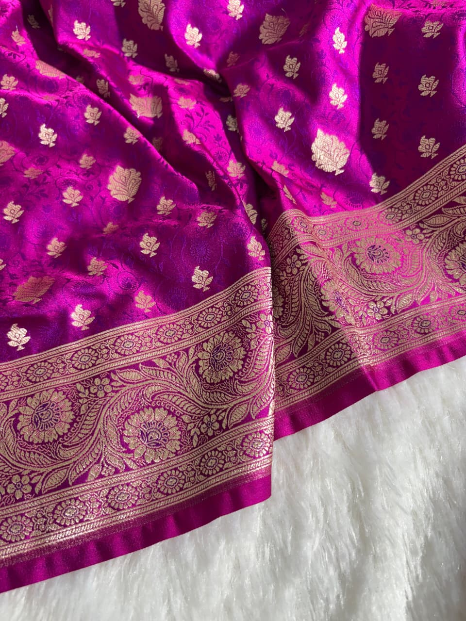 Minakari Rani Shade Mashru Silk Saree
