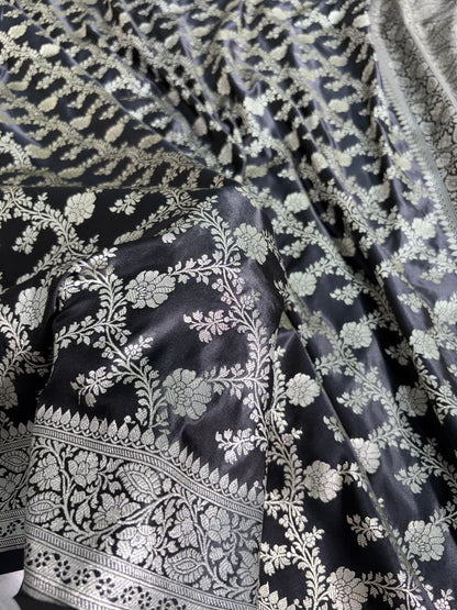 Black Floral Jaal Pattern Mashru Silk Saree