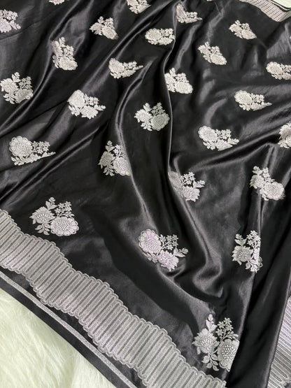 Black Floral Boota Scallop Mashru Silk Saree