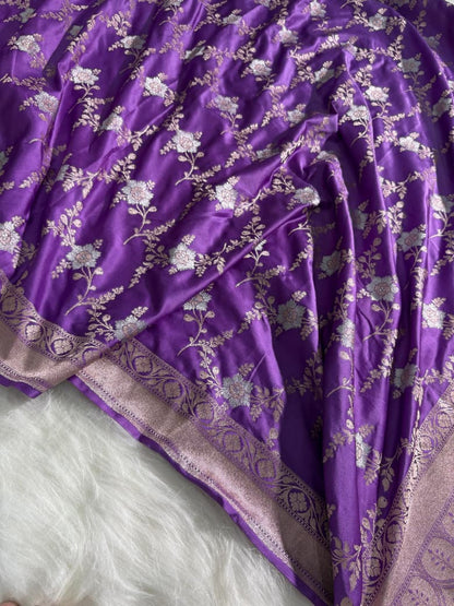 Lavender Floral Jaal Pattern Mashru Silk Saree