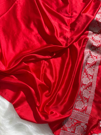 Red Floral Cross Jaal Pattern Mashru Silk Saree