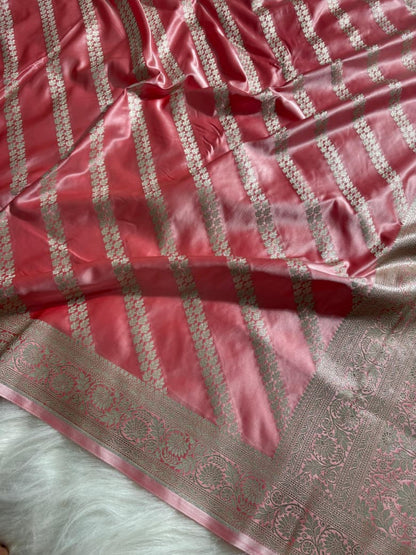 Dusty Baby Pink Cross Pattern Mashru Silk Saree