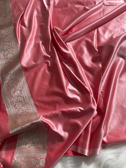 Dusty Baby Pink Cross Pattern Mashru Silk Saree