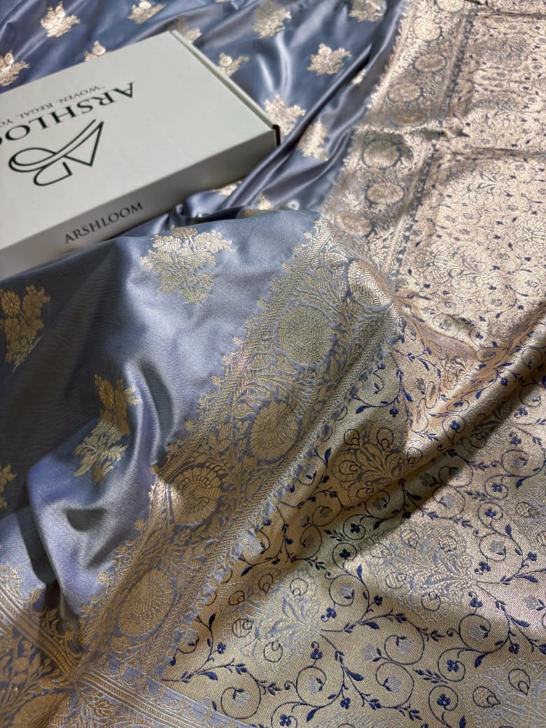 Grayish Blue Floral Pattern Mashru Silk Saree