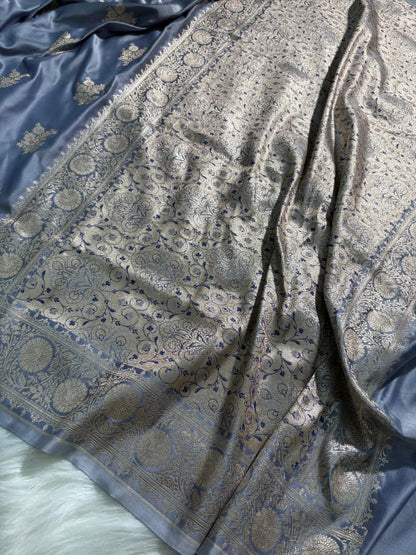 Grayish Blue Floral Pattern Mashru Silk Saree