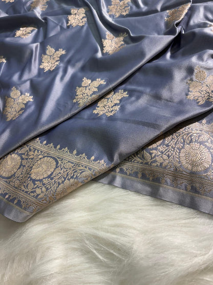 Grayish Blue Floral Pattern Mashru Silk Saree