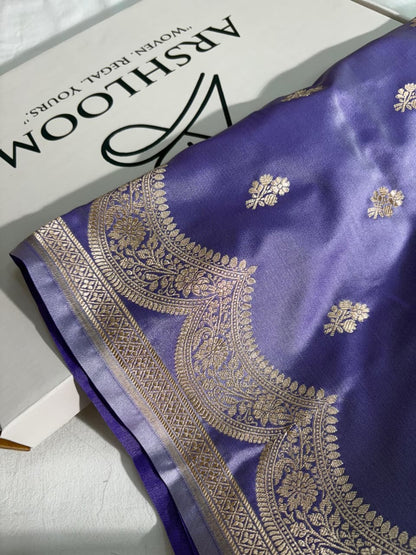 Lavender Floral Boota Scallop Border Mashru Silk Saree