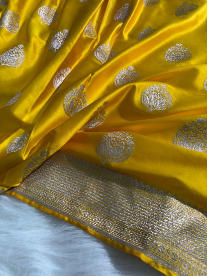 Yellow Shade Boota Pattern Mashru Silk Saree