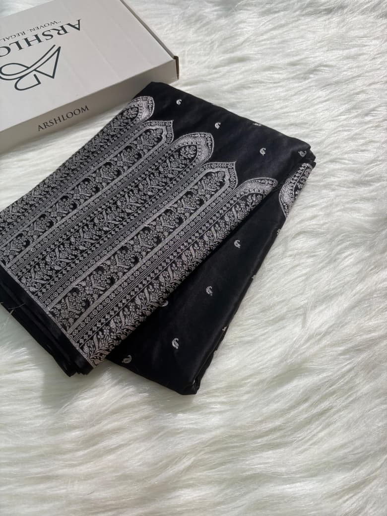 Premium Black Skirt Border Mashru Silk Saree