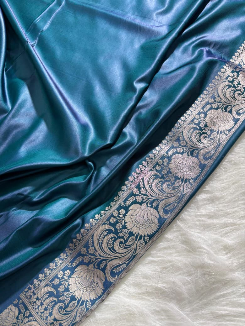 Purple - Navy Blue Shades Mashru Silk in Geometric Jaal Motifs