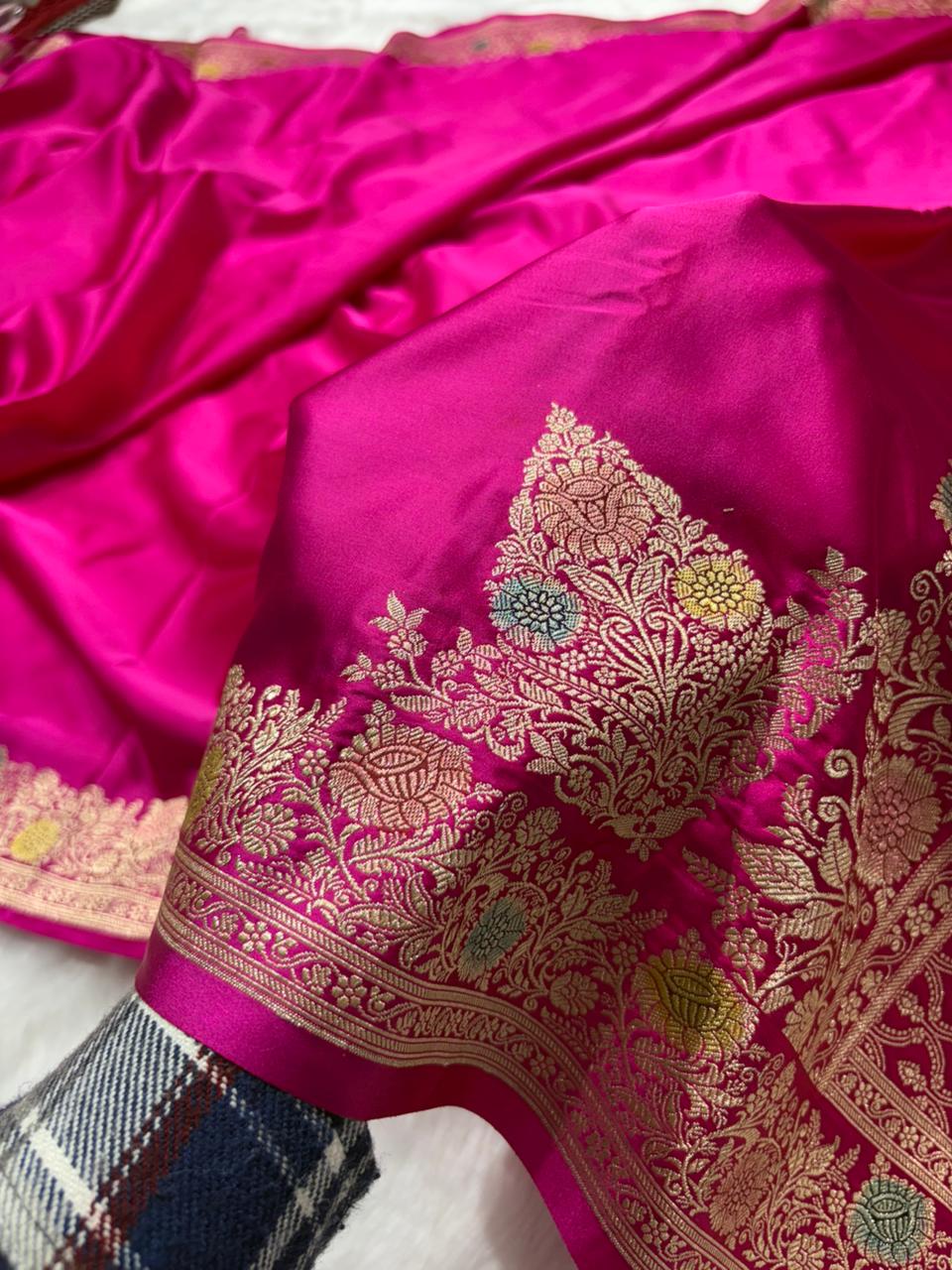 Rani Minakari Shades Plain Mashru Silk Saree