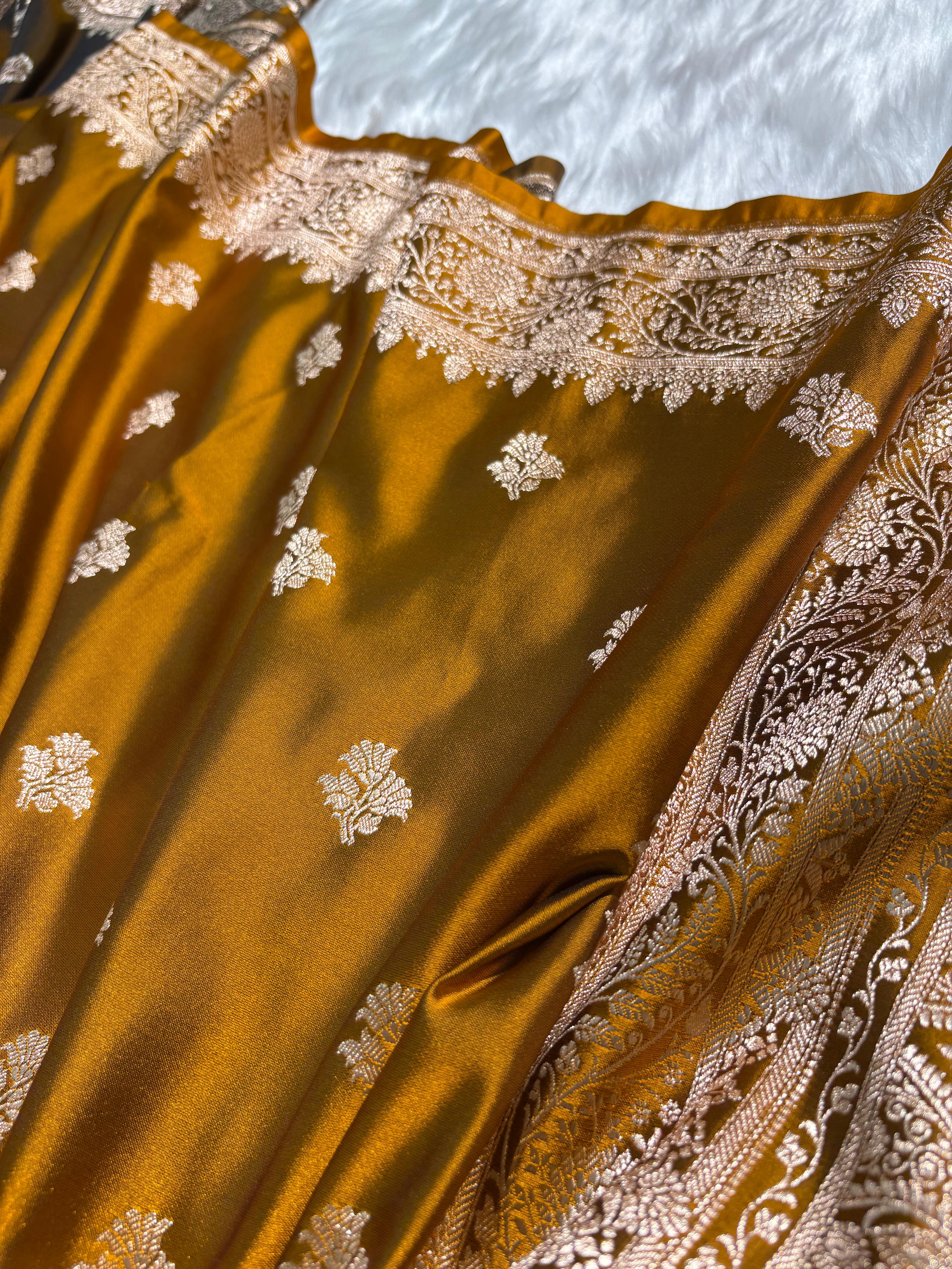 Mehandi Shades Katan Banarasi Silk Saree
