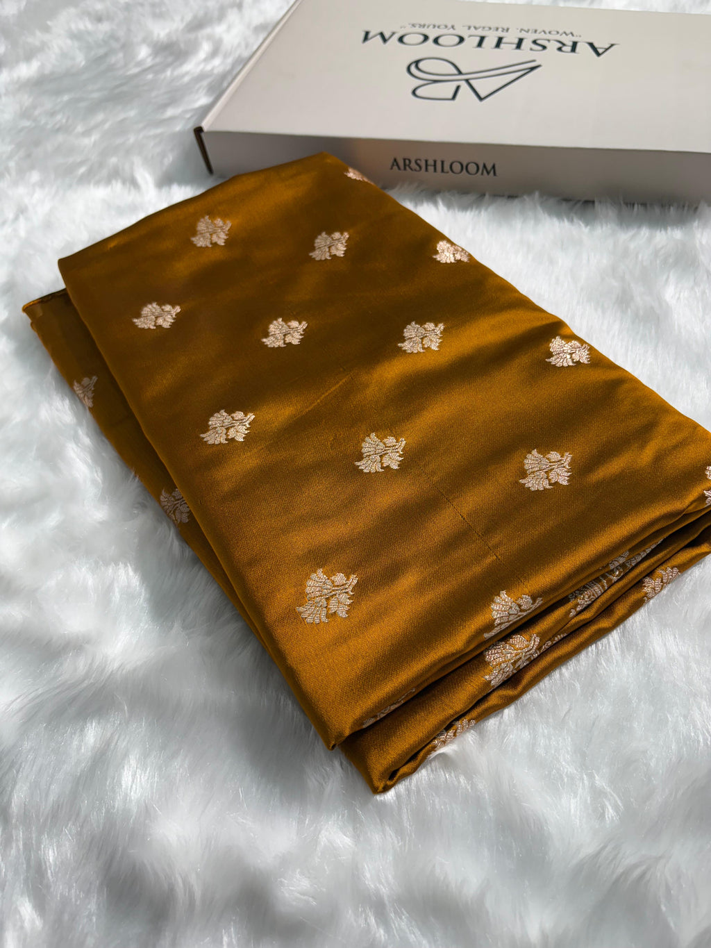 Mehandi Shades Katan Banarasi Silk Saree