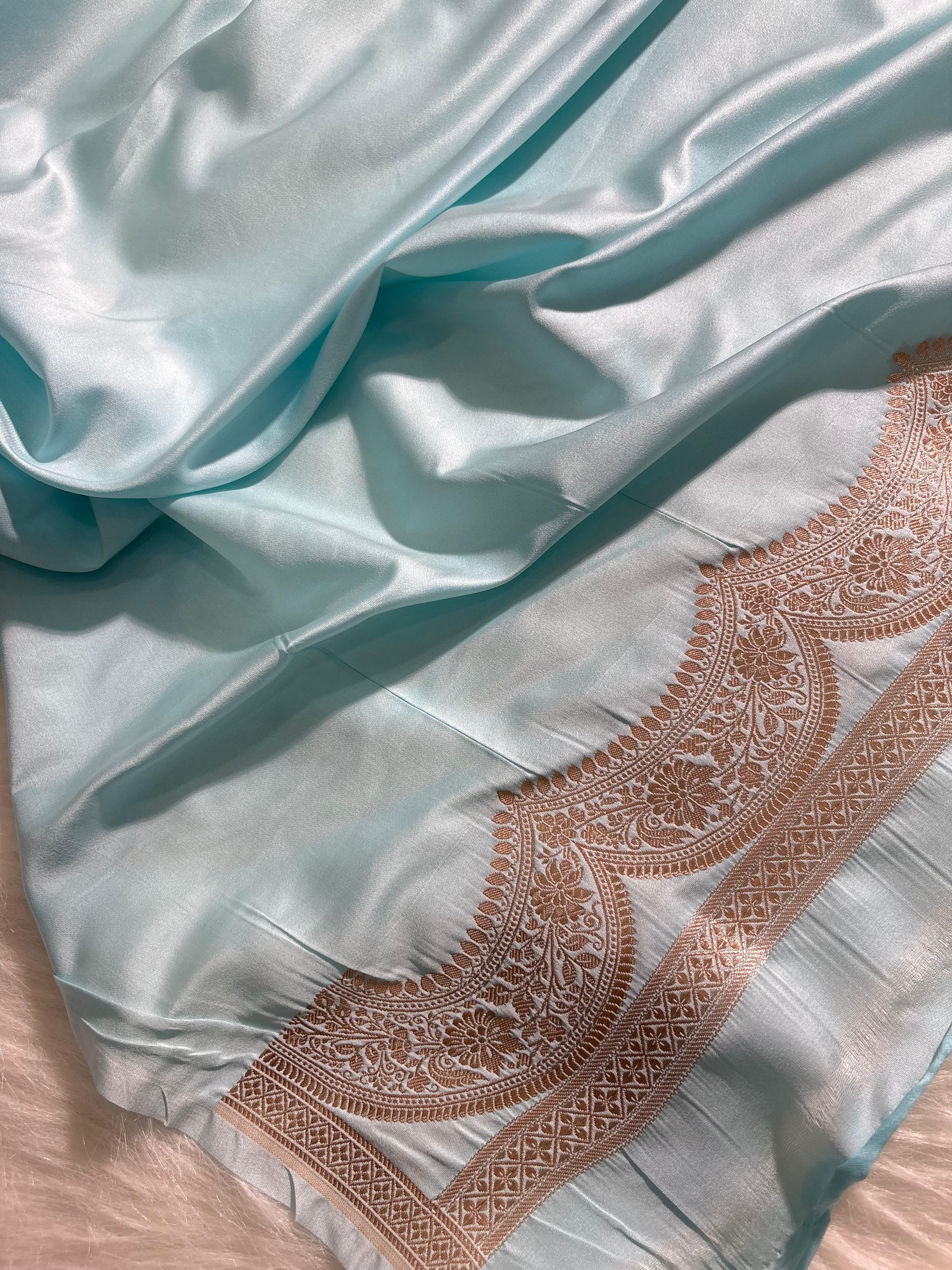 Powder Blue Scallop Strip Mashru Silk Banarasi Saree