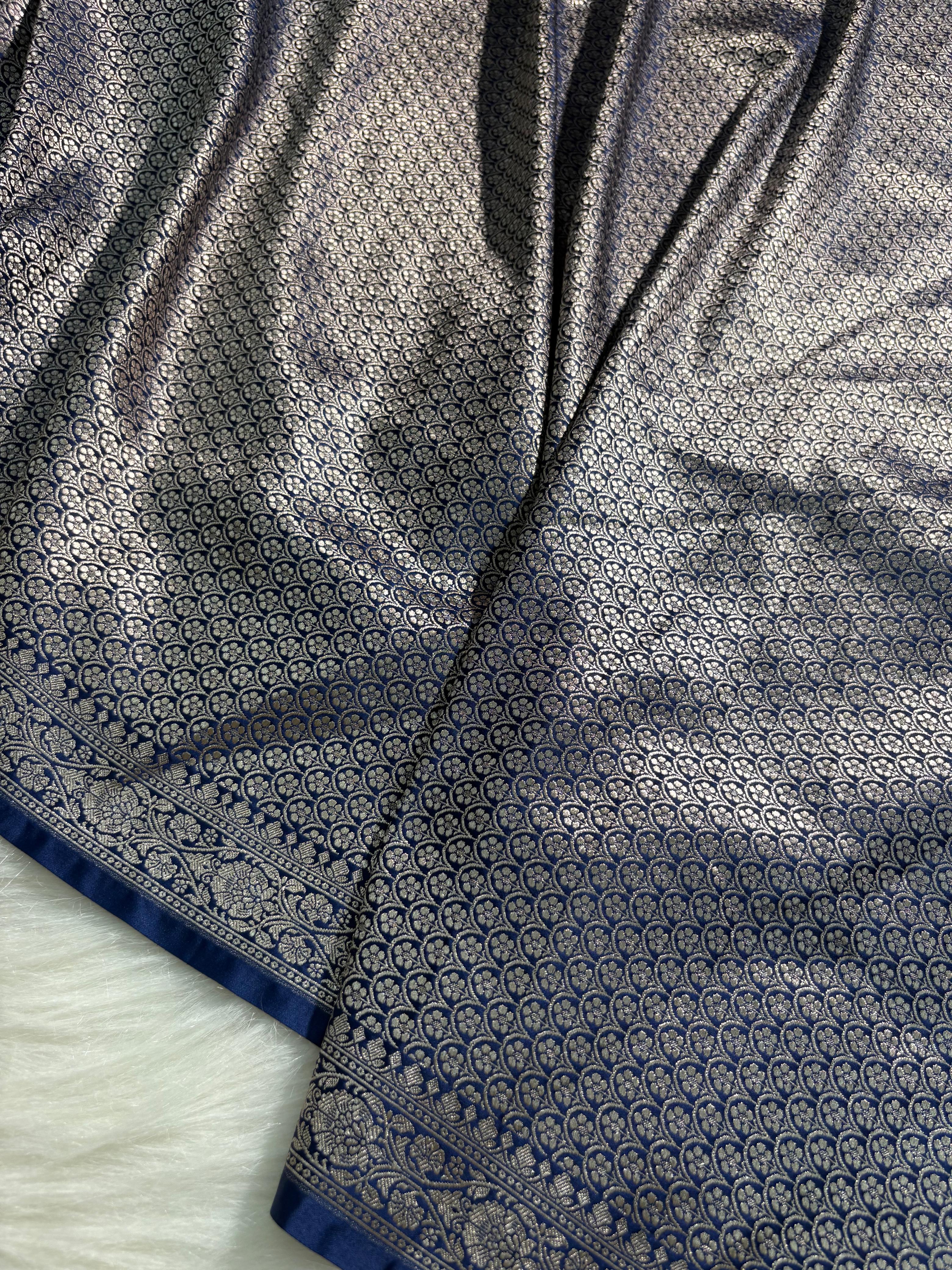 Navy Blue Plain Pattern Mashru Silk Saree