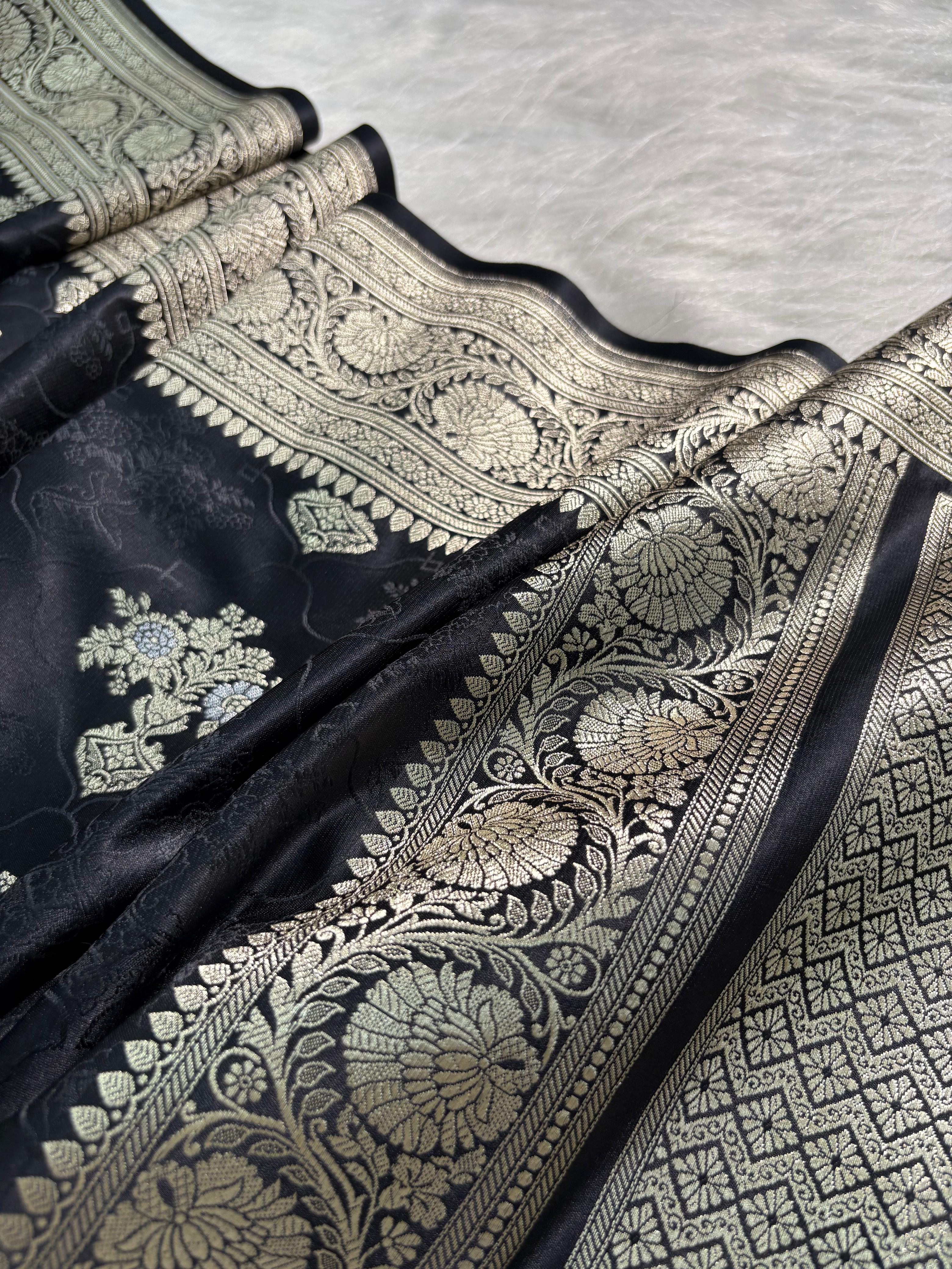 Banarasi Tanchoi Black Floral Boota Mashru Silk Saree