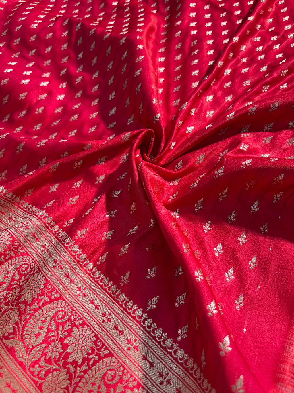 Satin Katan Silk Saree Floral Jaal Pattern in Crimson Red Shades