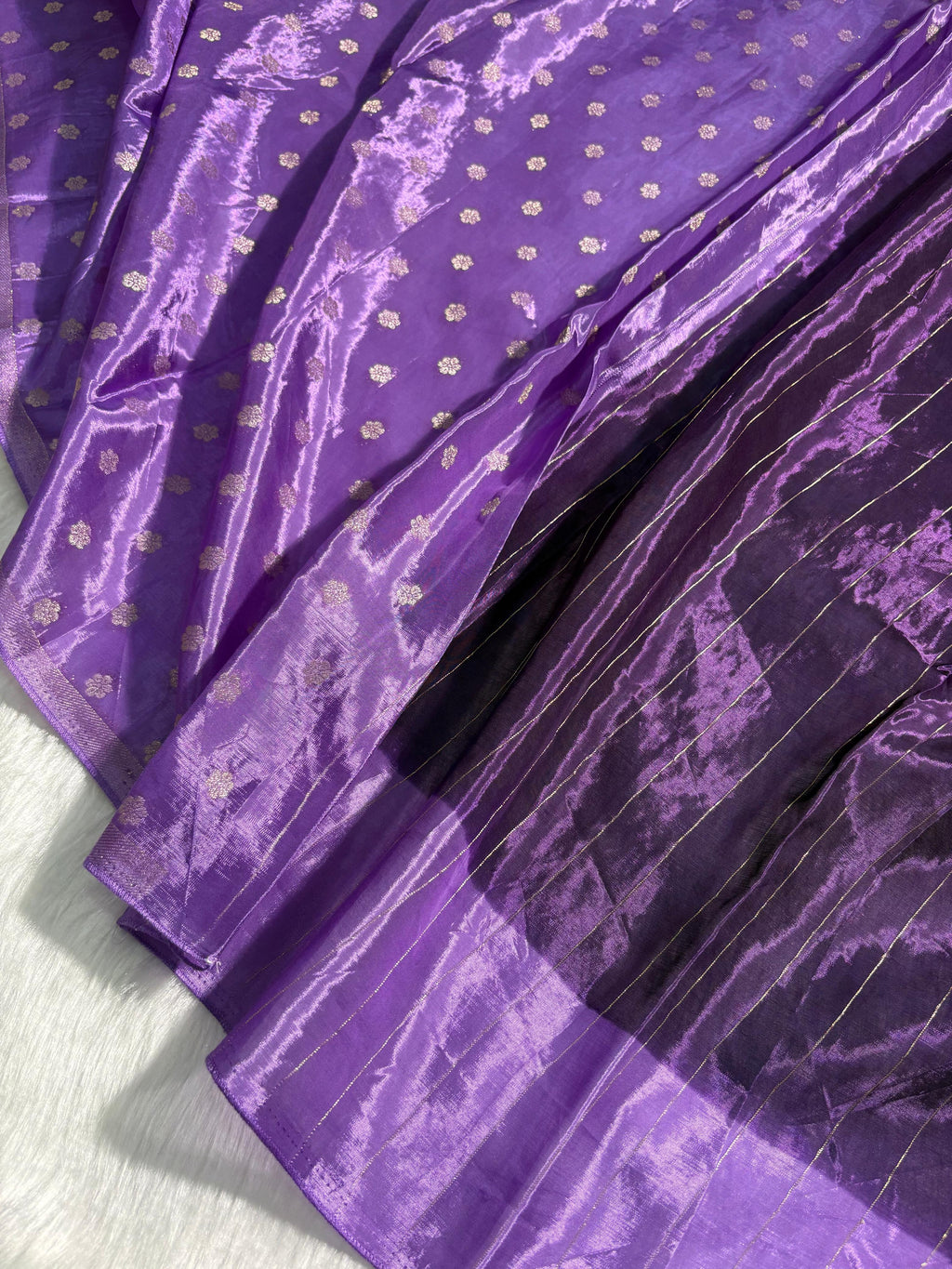 Violet Shades Bandhej Stripe Pattern With Contrast Border Crepe Silky Katan Banarasi Saree