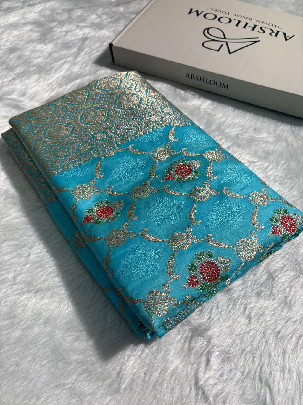 Firozi Minakari Banarasi Jaal Pattern Mashru Silk Saree