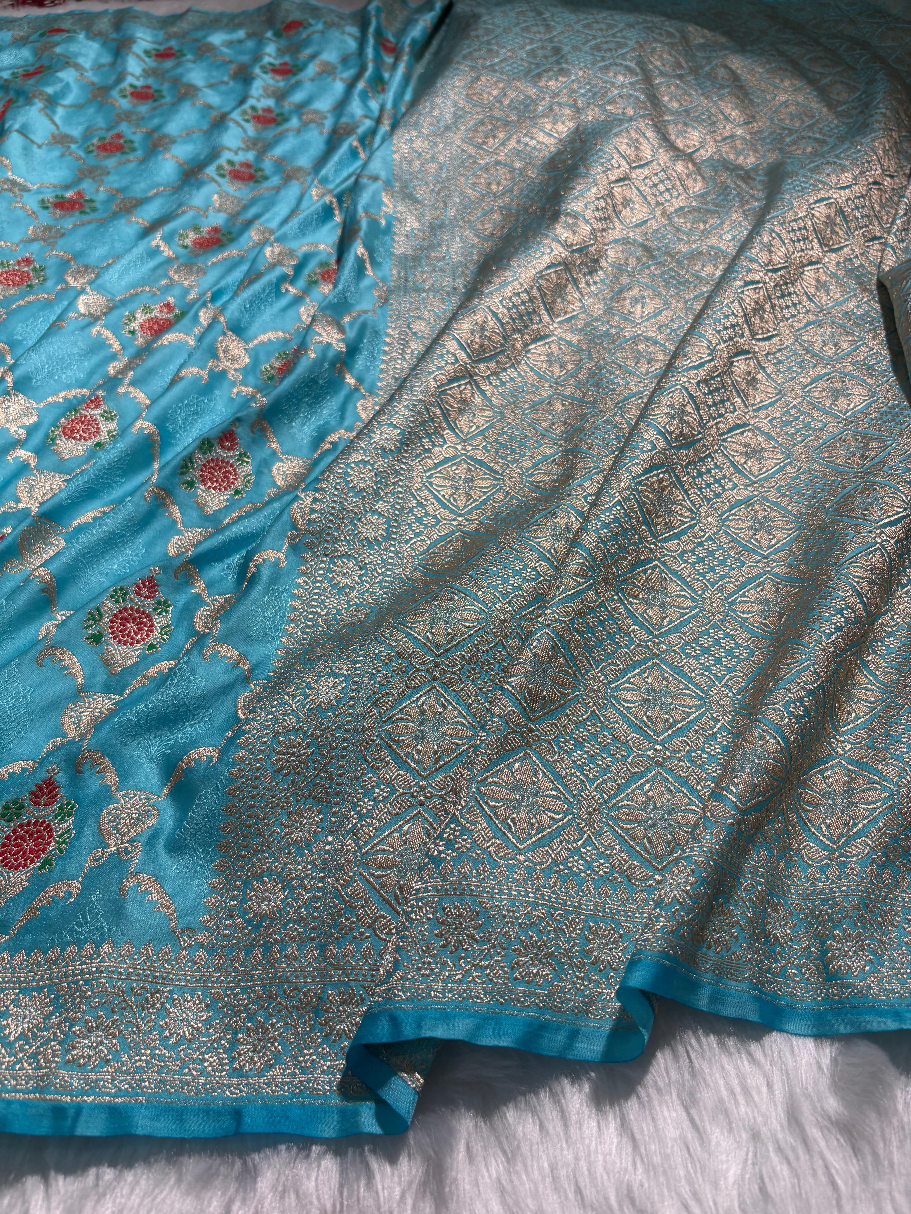 Firozi Minakari Banarasi Jaal Pattern Mashru Silk Saree