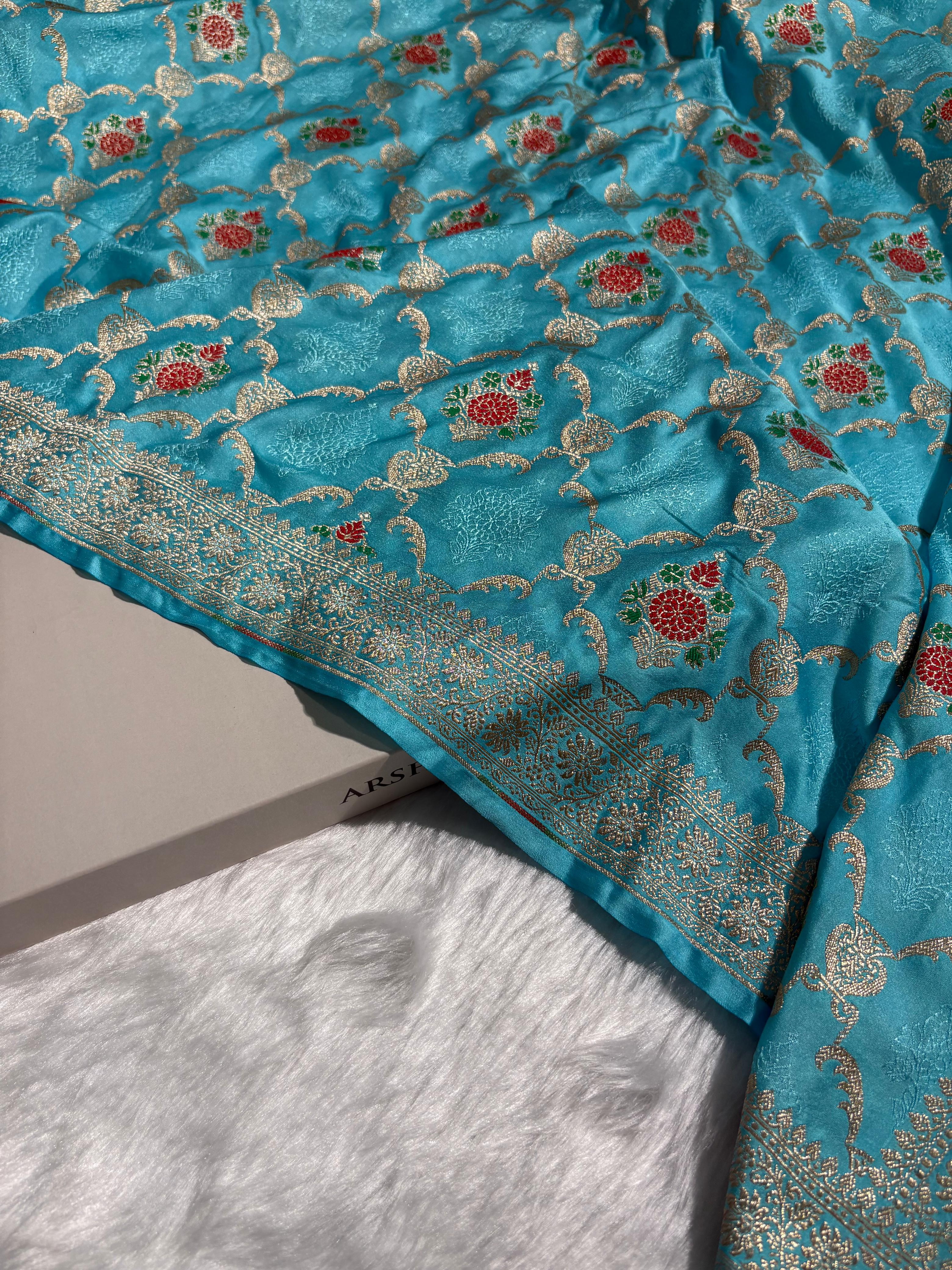 Firozi Minakari Banarasi Jaal Pattern Mashru Silk Saree