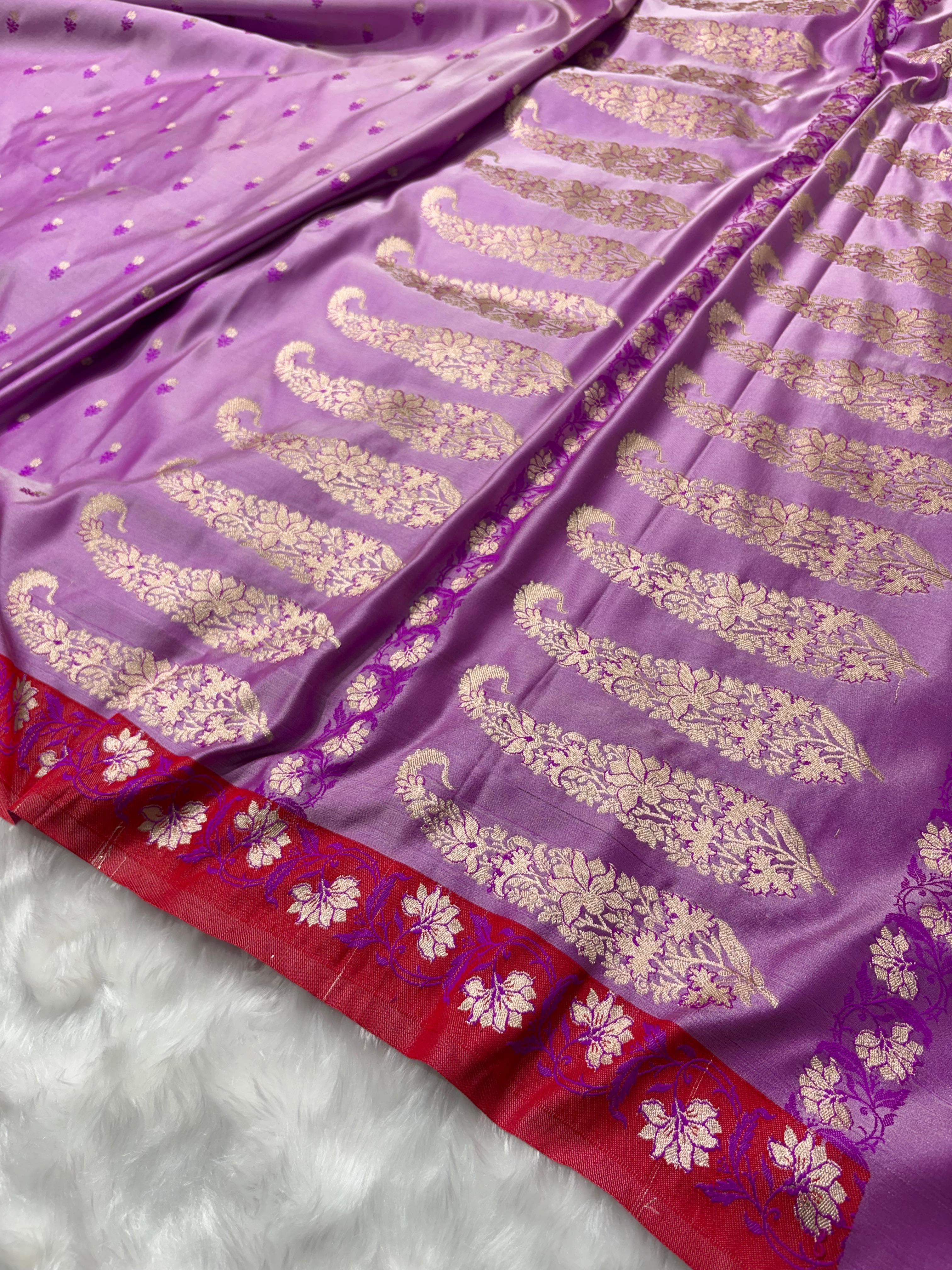 Contrast Lavender With Pink-Red Floral Boota With Floral Border Mashru Silk Saree